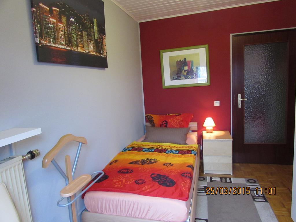 Eifel-Landhaus Ferienwohnungen "Em Gardestueffje" Mechernich Room photo